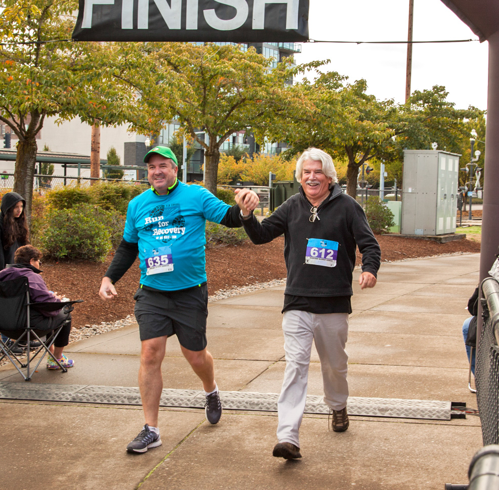run for recovery finish line bridgeway